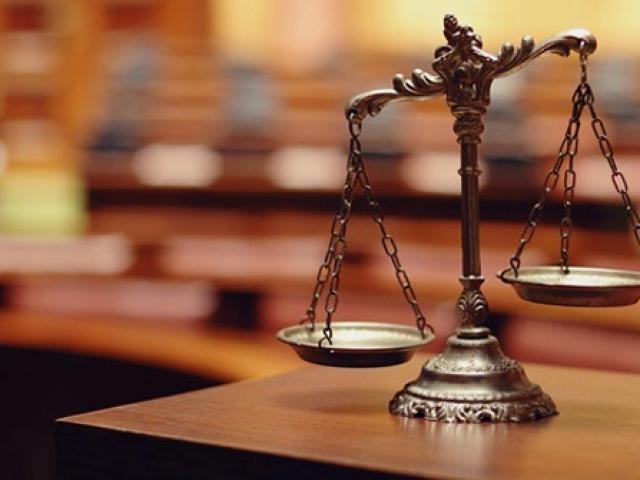 Artigo: Notas sobre a atividade notarial e registral e o STF – Por Érika Silvana Saquetti Martins e Robson Martins