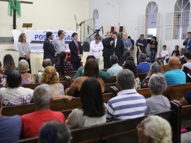 Anoreg e TJ entregam 195 títulos de posse a moradores do Pinheiro