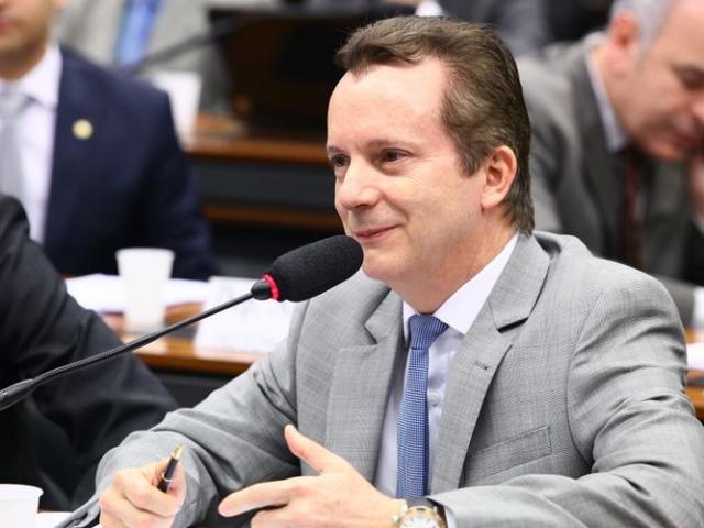 Câmara dos Deputados: Proposta amplia fiscalização sobre recursos públicos geridos por cartórios