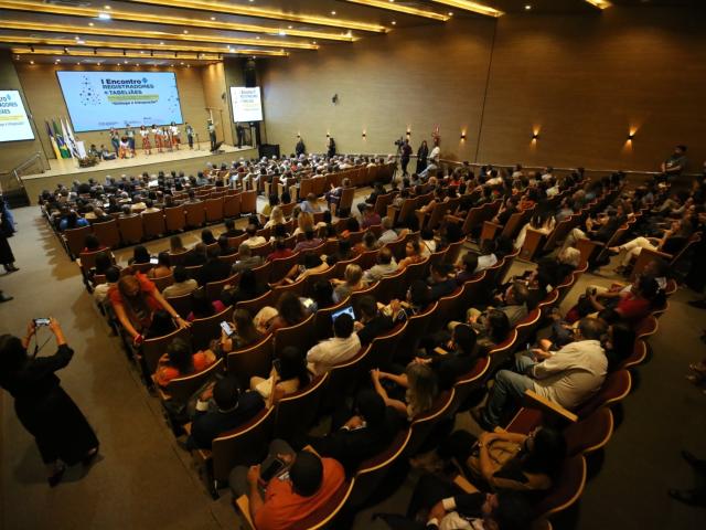 Judiciário do Tocantins reúne mais de 340 registradores(as) e tabeliães(ãs) em encontro estadual